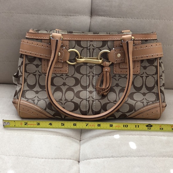 Beautiful Coach bag - Picture 4 of 6